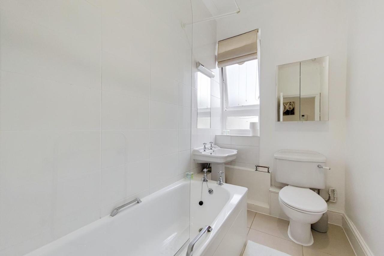 The Belgravia Boutique Apartment ลอนดอน ภายนอก รูปภาพ